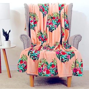 Artist Mia Charro-  Heart Design Throw Blanket -Global Art Collection